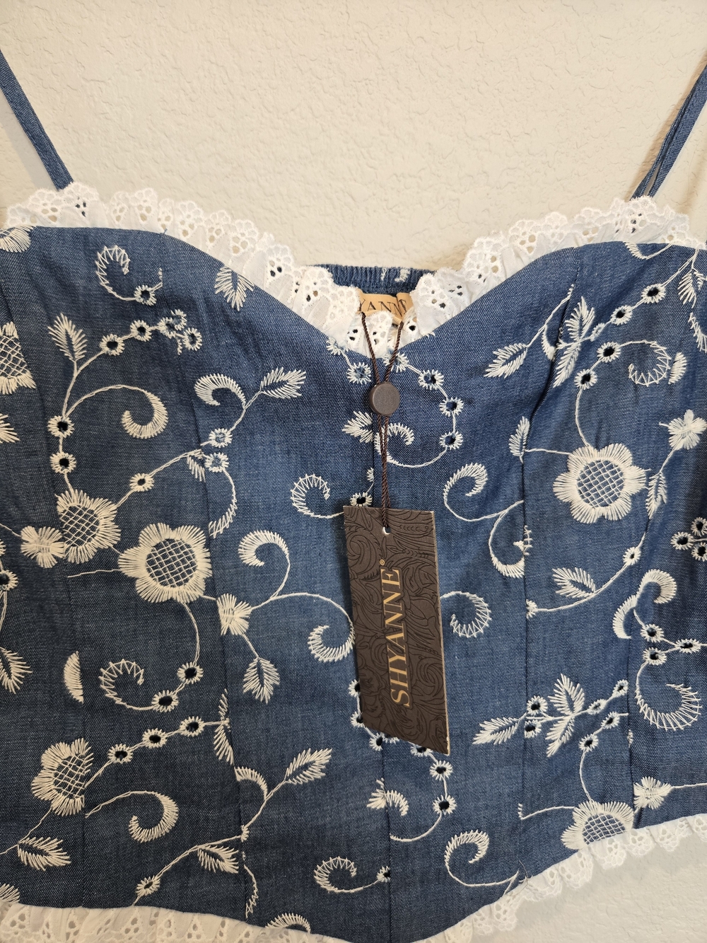 Boot Barn Blue Floral Embroidered Lace-Trim Strapless Top - Picture 4 of 4